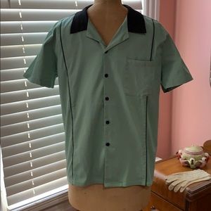 Vintage-Style Men’s Bowling Shirt